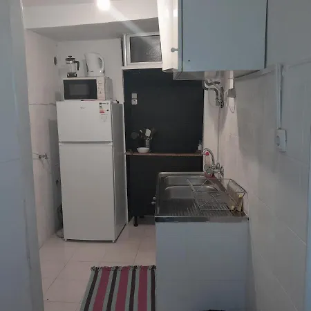 Apartamento Chiado / Carmo Small Artist *