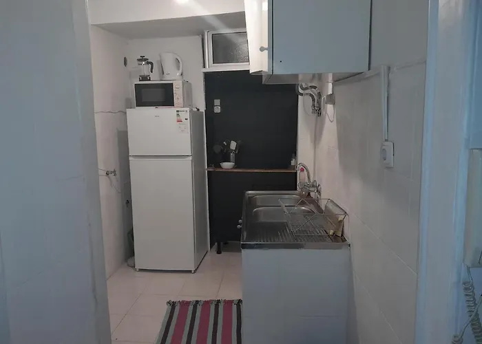 Apartman Chiado / Carmo Small Artist *
